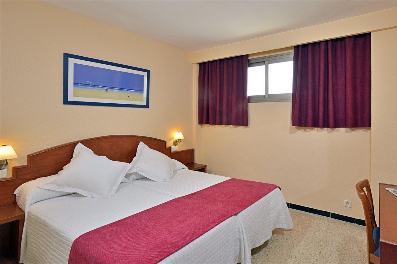 Leonardo Suites Hotel Ibiza Santa Eulalia ภายนอก รูปภาพ